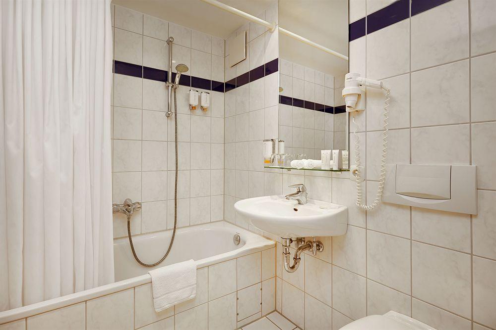 Hotel Stadthafen Stade Zewnętrze zdjęcie