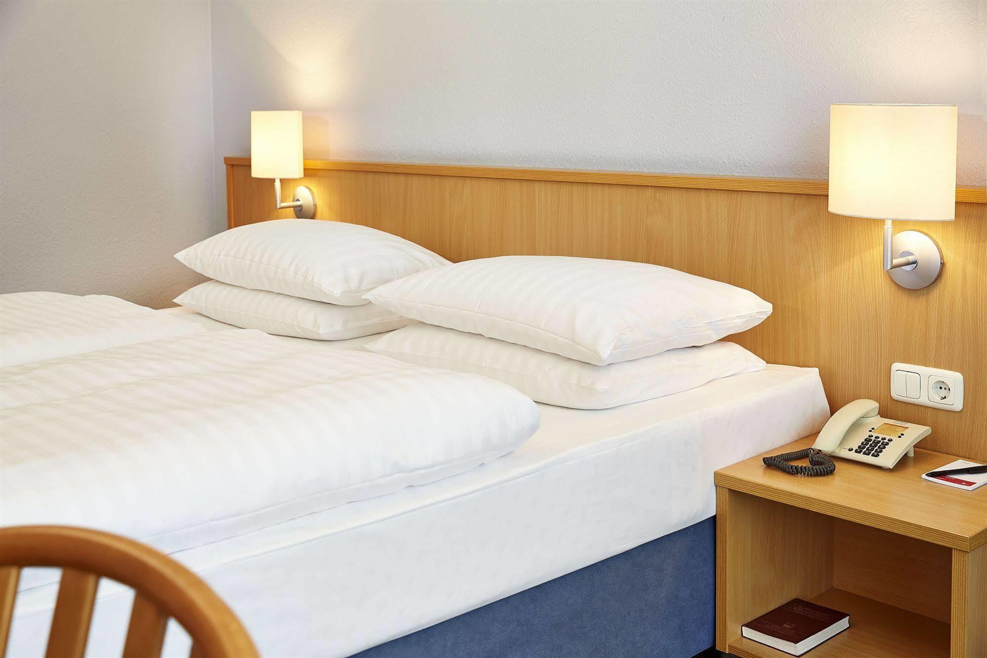 Hotel Stadthafen Stade Zewnętrze zdjęcie
